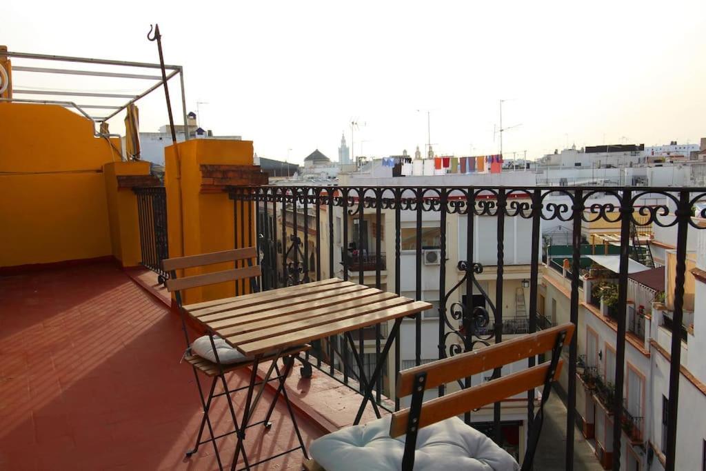 Suite Puerta Osario Con Terraza Seville Ngoại thất bức ảnh